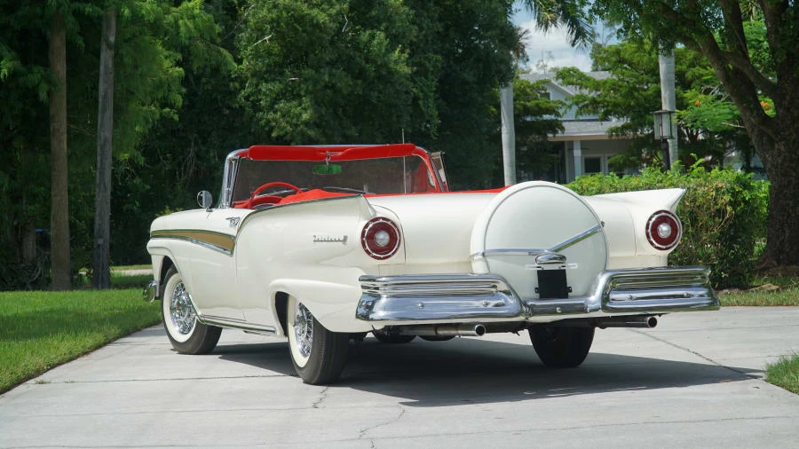 1957 Ford Fairlane 2nd Gen - Image 15 of 31