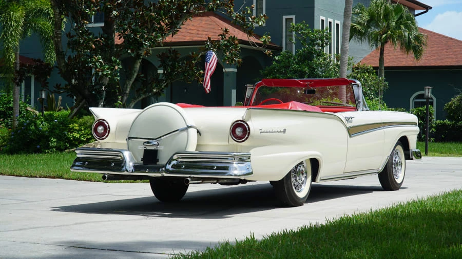 1957 Ford Fairlane 2nd Gen - Image 3 of 31