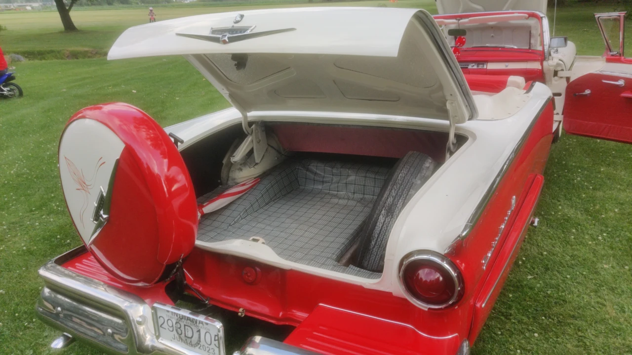 1957 Ford Fairlane 3rd Gen - Image 29 of 31