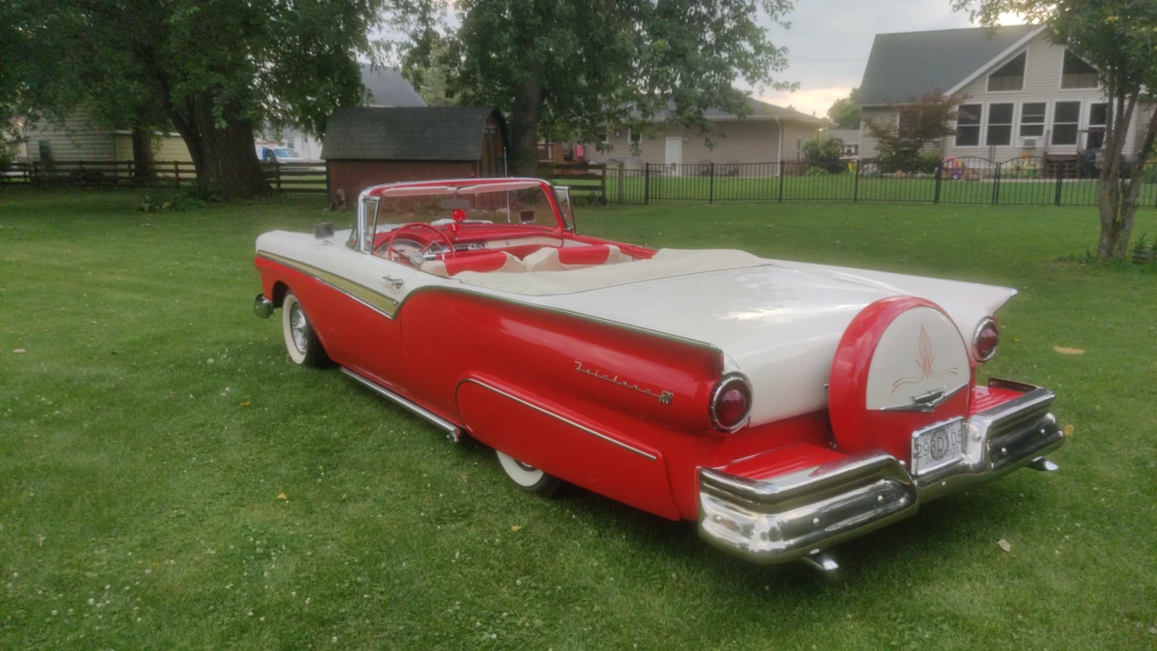 1957 Ford Fairlane 3rd Gen - Image 10 of 31