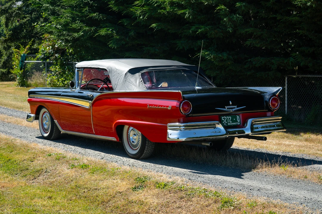 1957 Ford Fairlane 2nd Gen - Image 10 of 31