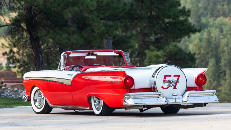 1957 Ford Fairlane 2nd Gen - Image 15 of 21