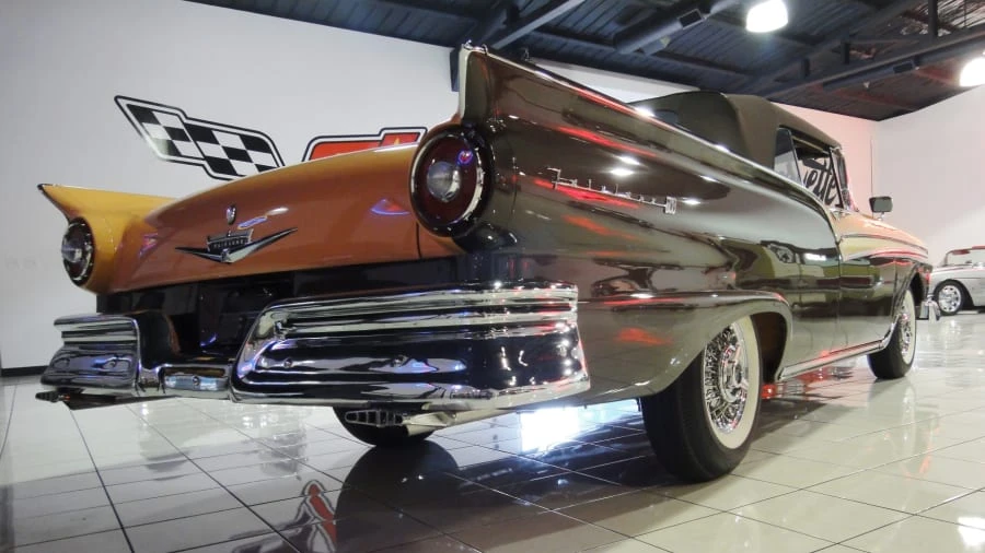 1957 Ford Fairlane 2nd Gen - Image 3 of 8