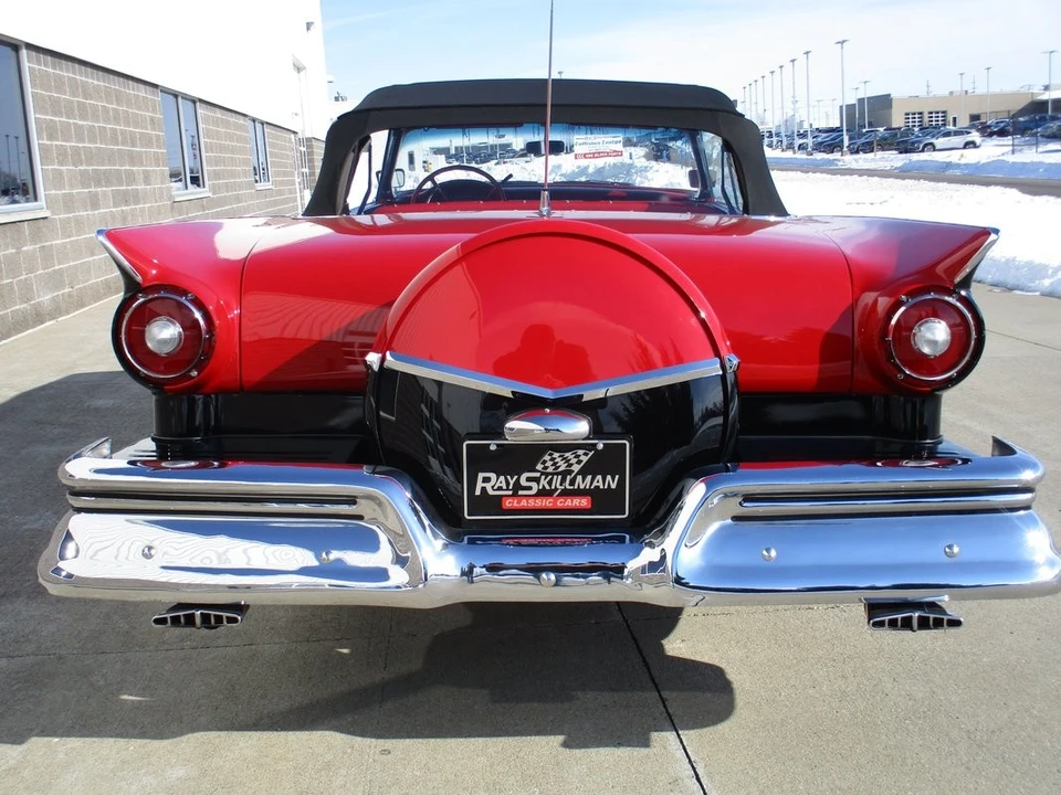 1957 Ford Fairlane 2nd Gen - Image 9 of 21