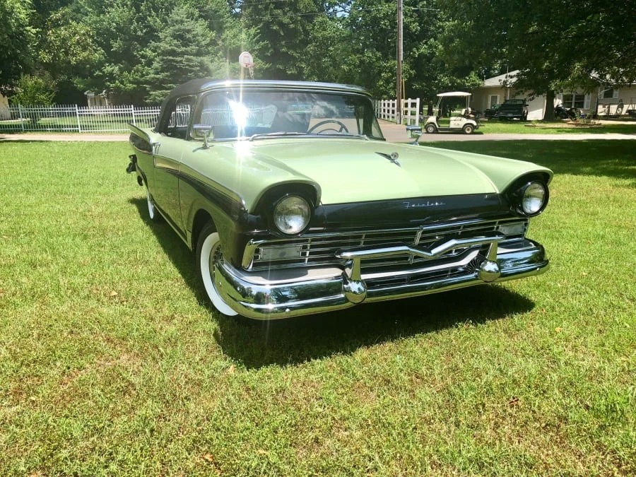 1957 Ford Fairlane 2nd Gen - Image 9 of 12