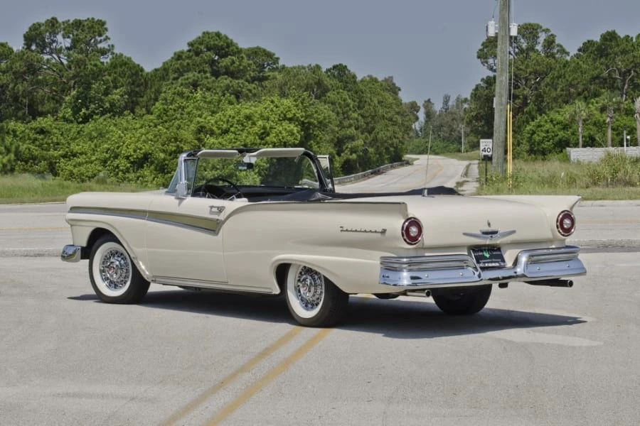 1957 Ford Fairlane 2nd Gen - Image 2 of 12