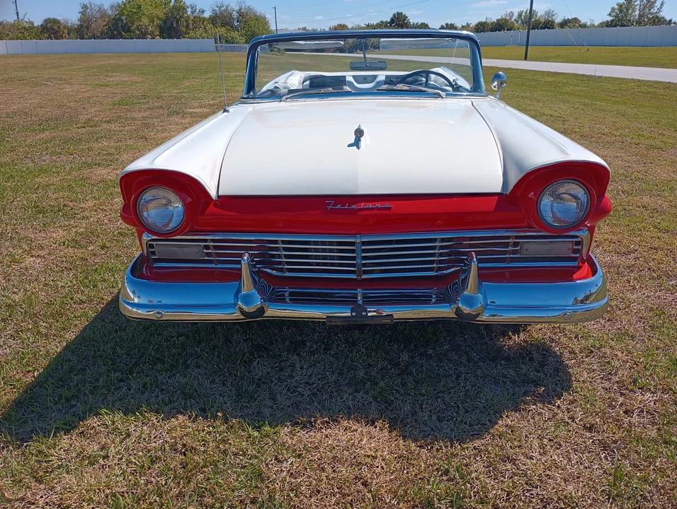 1957 Ford Fairlane 2nd Gen - Image 14 of 31
