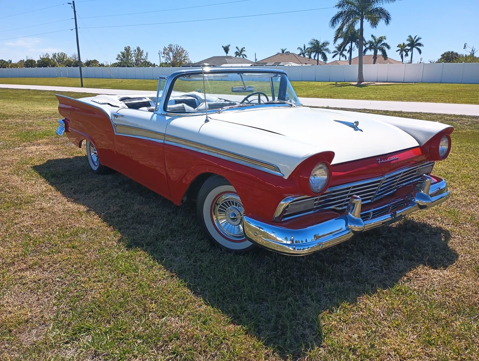 1957 Ford Fairlane 2nd Gen - Image 12 of 31