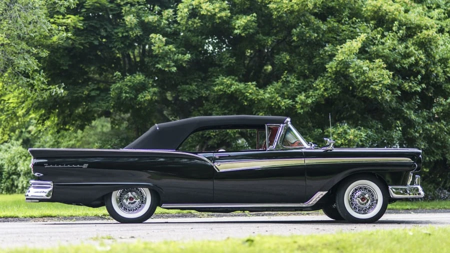 1957 Ford Fairlane 2nd Gen - Image 2 of 12