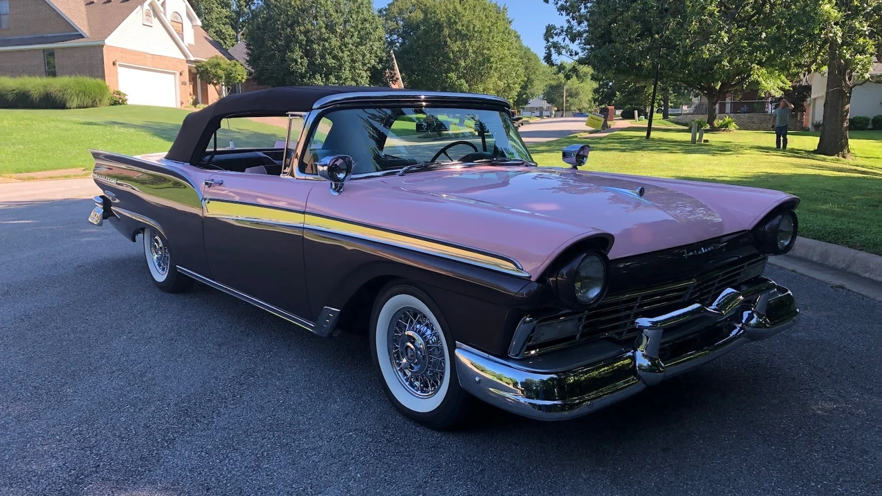 1957 Ford Fairlane 2nd Gen - Image 3 of 7