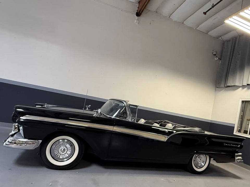 1957 Ford Fairlane 2nd Gen - Image 3 of 31