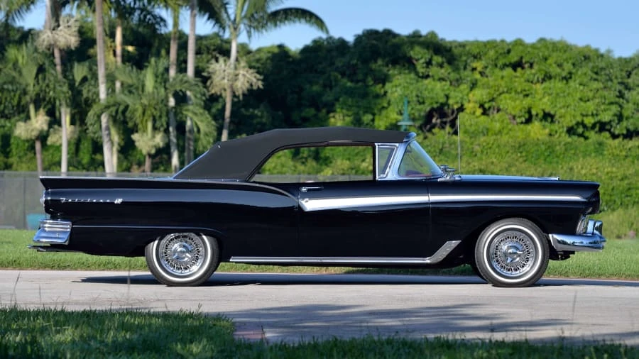 1957 Ford Fairlane 2nd Gen - Image 2 of 20