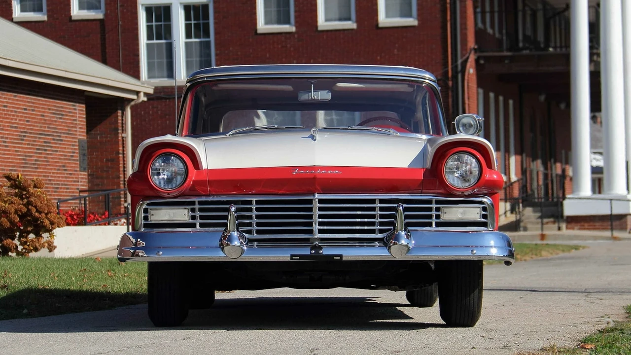 1957 Ford Fairlane 2nd Gen - Image 14 of 21