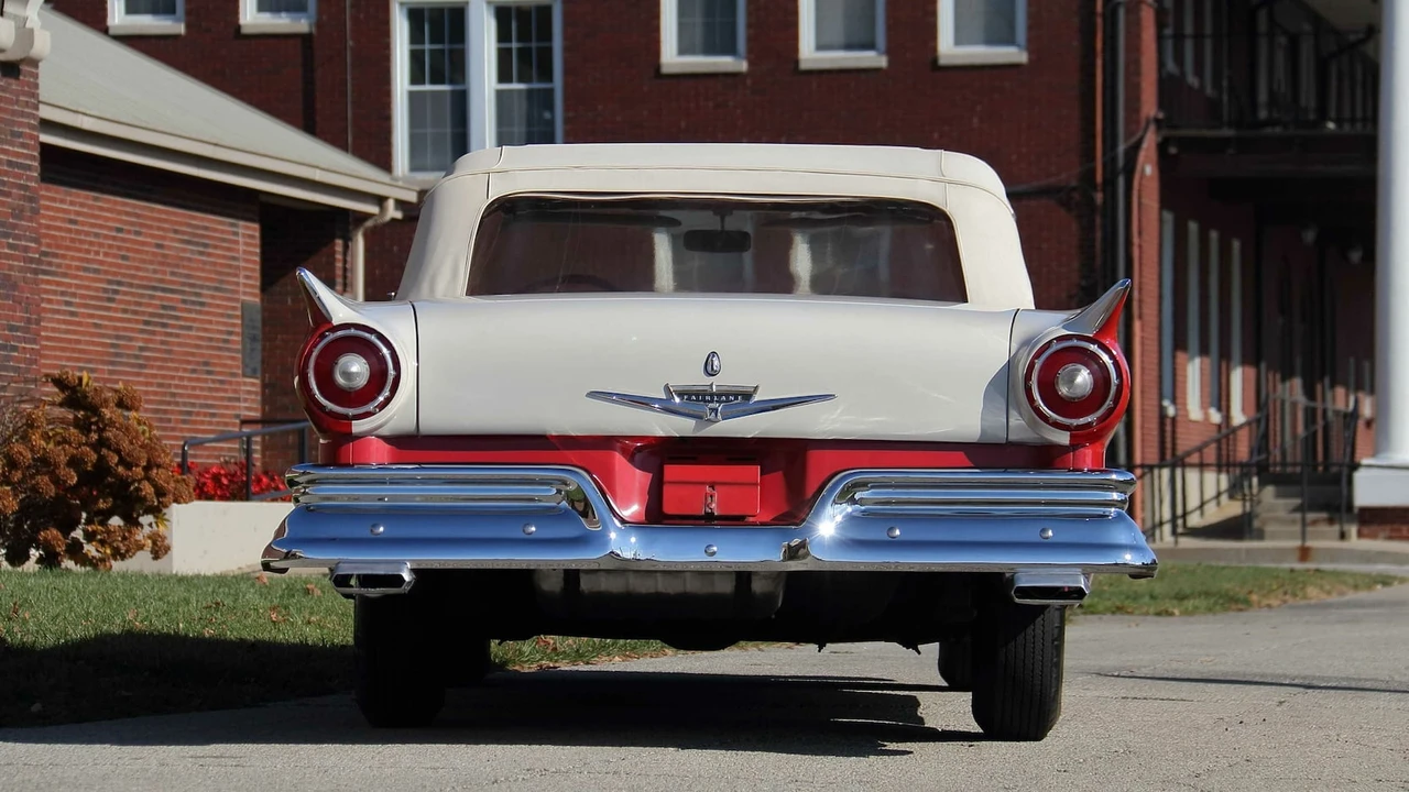 1957 Ford Fairlane 2nd Gen - Image 15 of 21