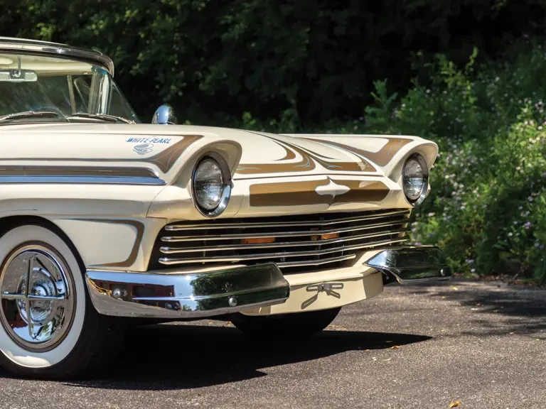 1957 Ford Fairlane 2nd Gen - Image 24 of 31