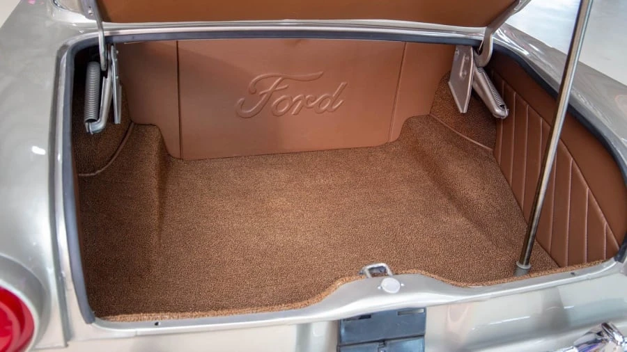 1957 Ford Fairlane 2nd Gen - Image 13 of 27