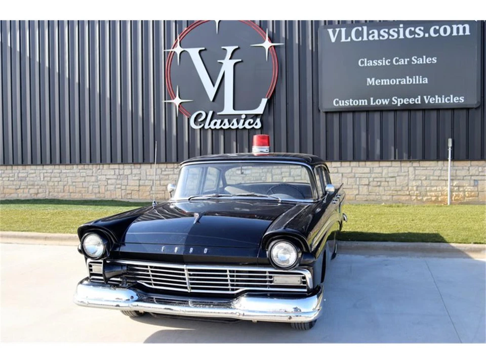 1957 Ford Fairlane 2nd Gen - Image 26 of 31