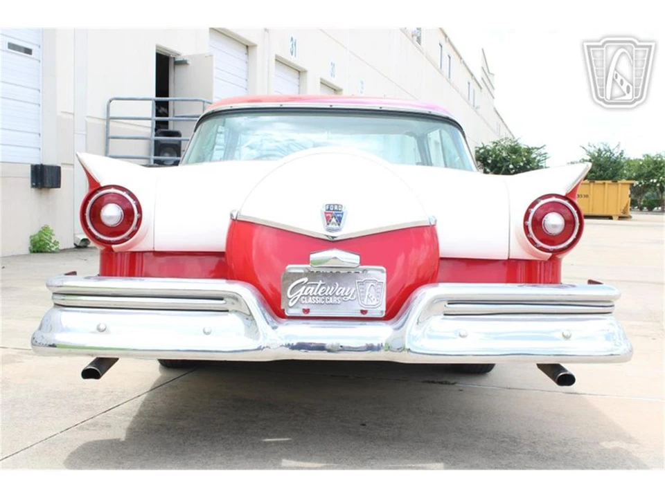 1957 Ford Fairlane 2nd Gen - Image 26 of 31