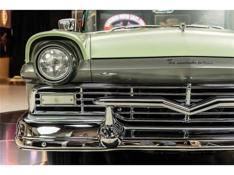 1957 Ford Fairlane 2nd Gen - Image 22 of 31