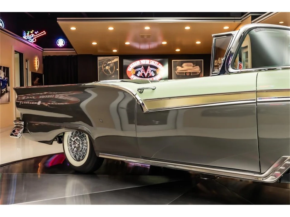 1957 Ford Fairlane 2nd Gen - Image 24 of 31