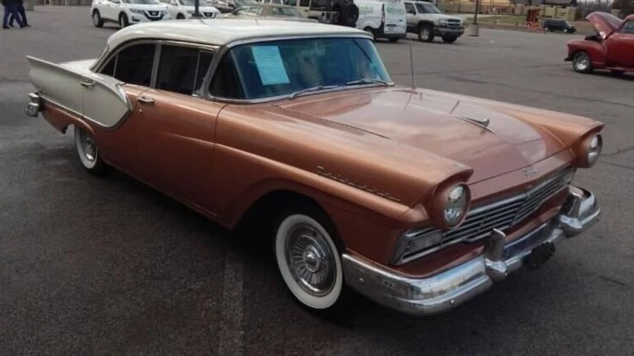 1957 Ford Fairlane 2nd Gen - Image 26 of 29