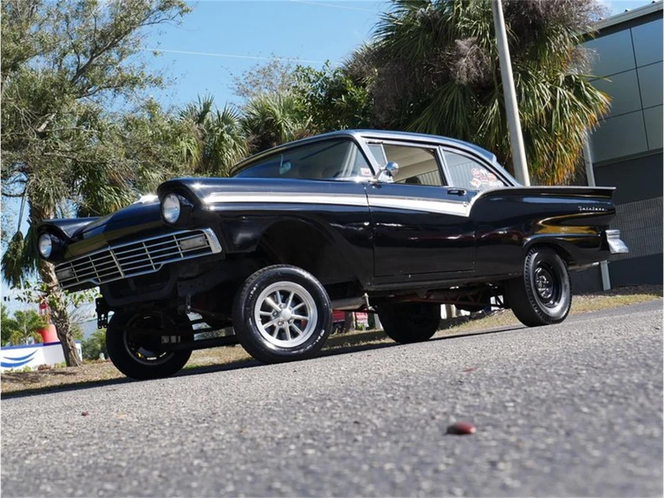 1957 Ford Fairlane 2nd Gen - Image 7 of 31