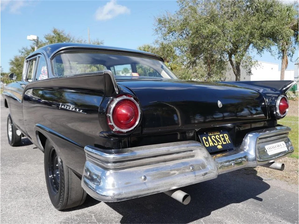 1957 Ford Fairlane 2nd Gen - Image 28 of 31