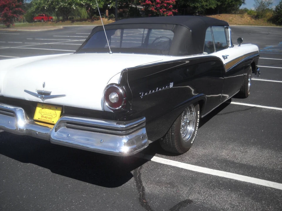 1957 Ford Fairlane 2nd Gen - Image 4 of 31