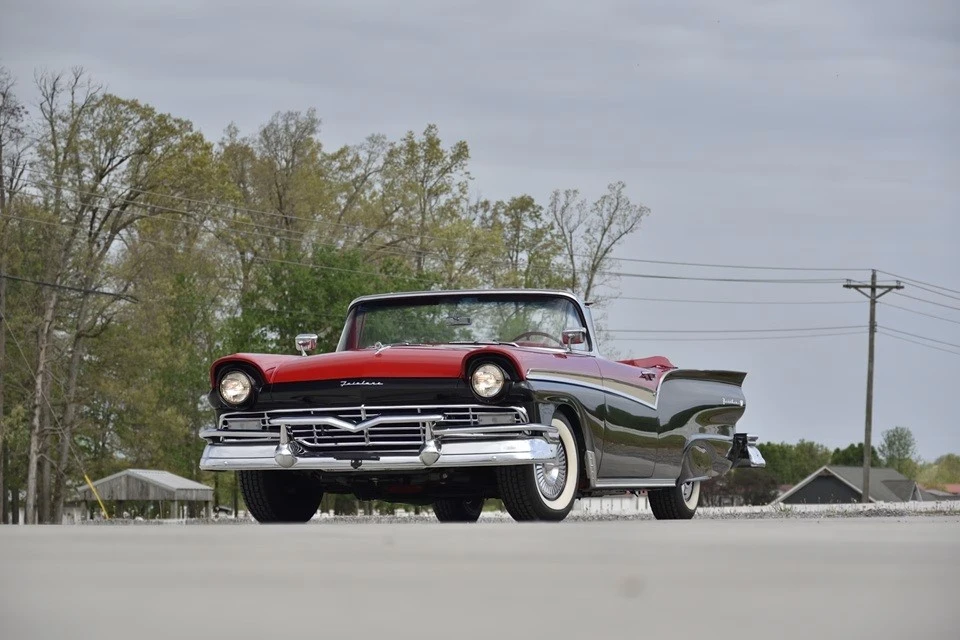 1957 Ford Fairlane 2nd Gen - Image 19 of 31