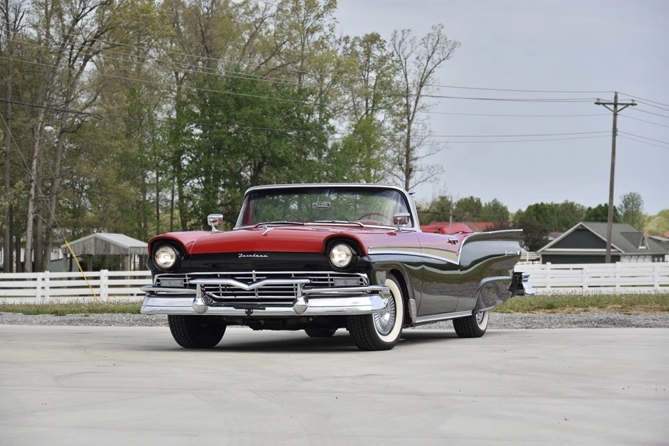 1957 Ford Fairlane 2nd Gen - Image 22 of 31