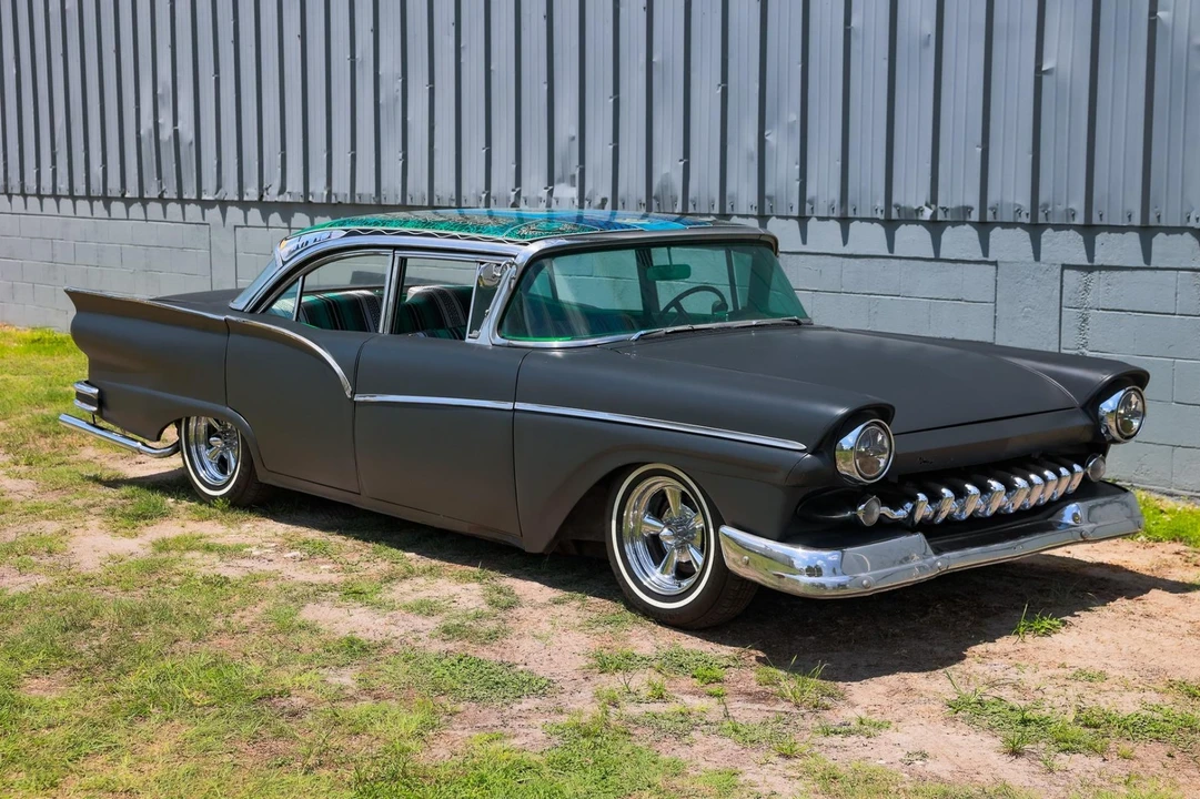 1957 Ford Fairlane 2nd Gen - Image 9 of 21
