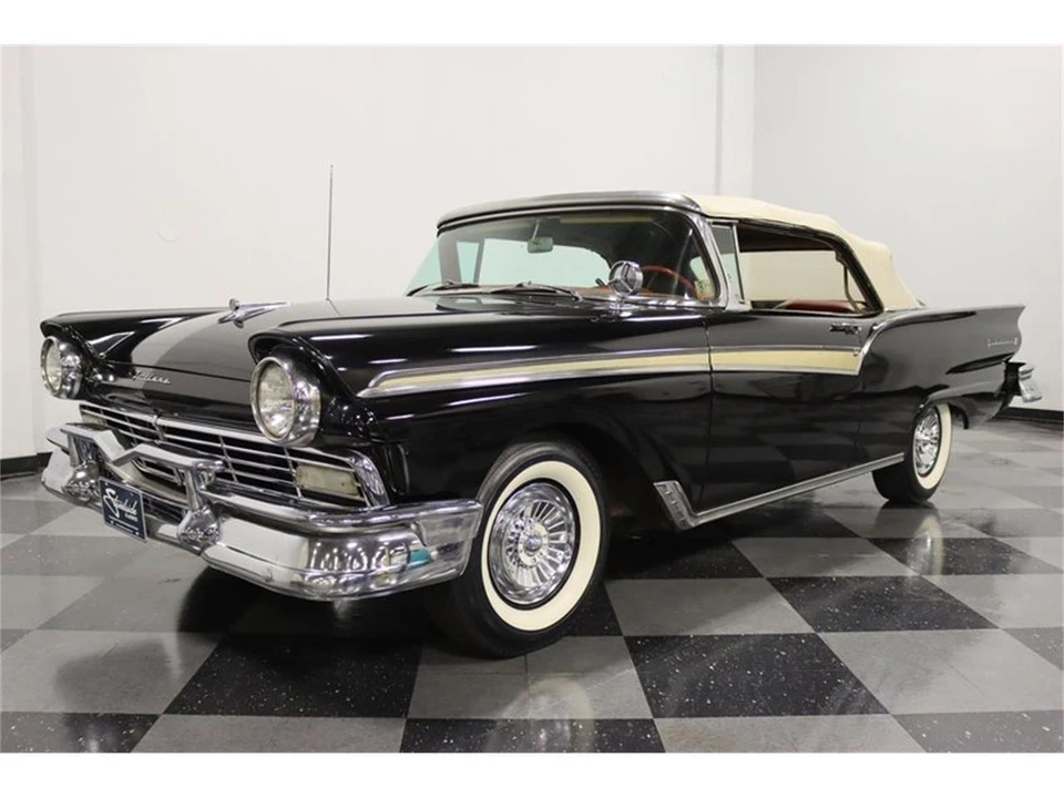 1957 Ford Fairlane 2nd Gen - Image 10 of 31
