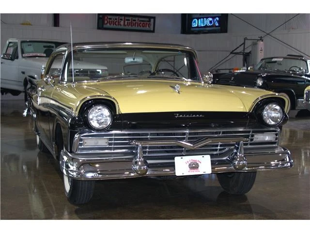 1957 Ford Fairlane 2nd Gen - Image 17 of 21