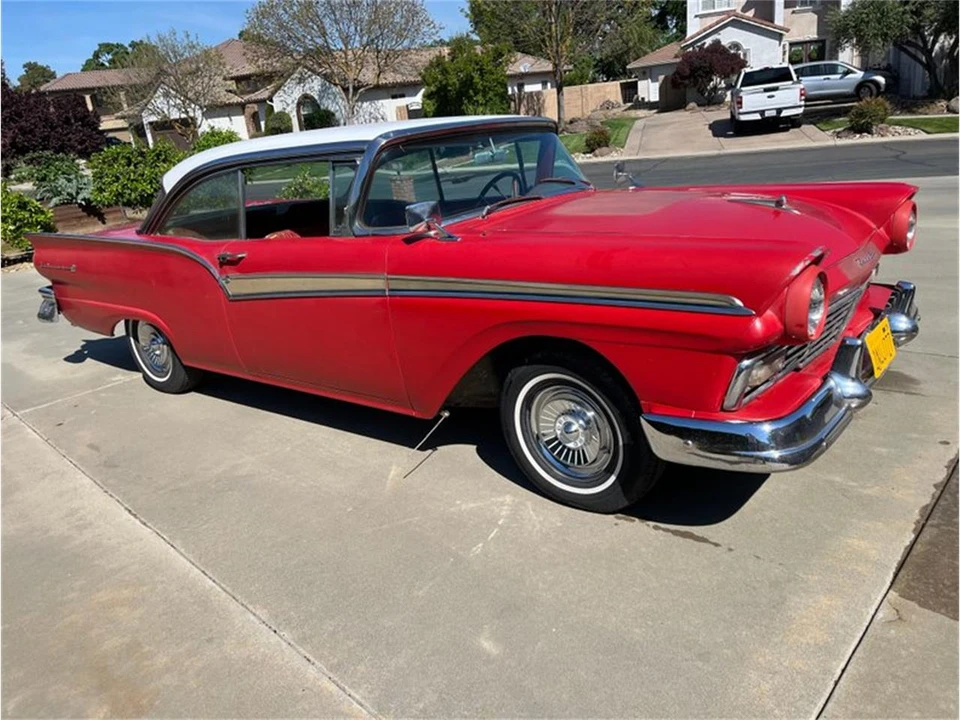 1957 Ford Fairlane 2nd Gen - Image 2 of 31