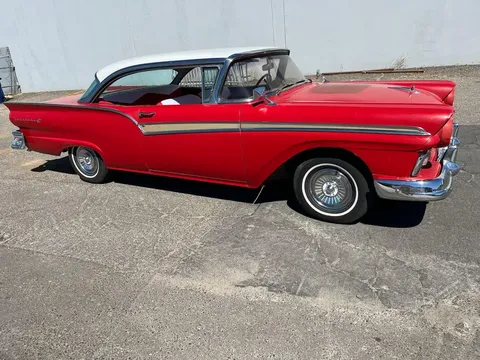 1957 Ford Fairlane