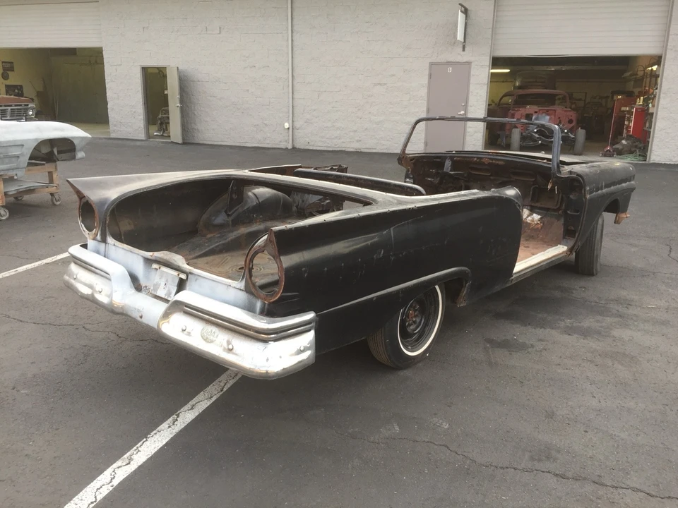 1957 Ford Fairlane 2nd Gen - Image 17 of 20