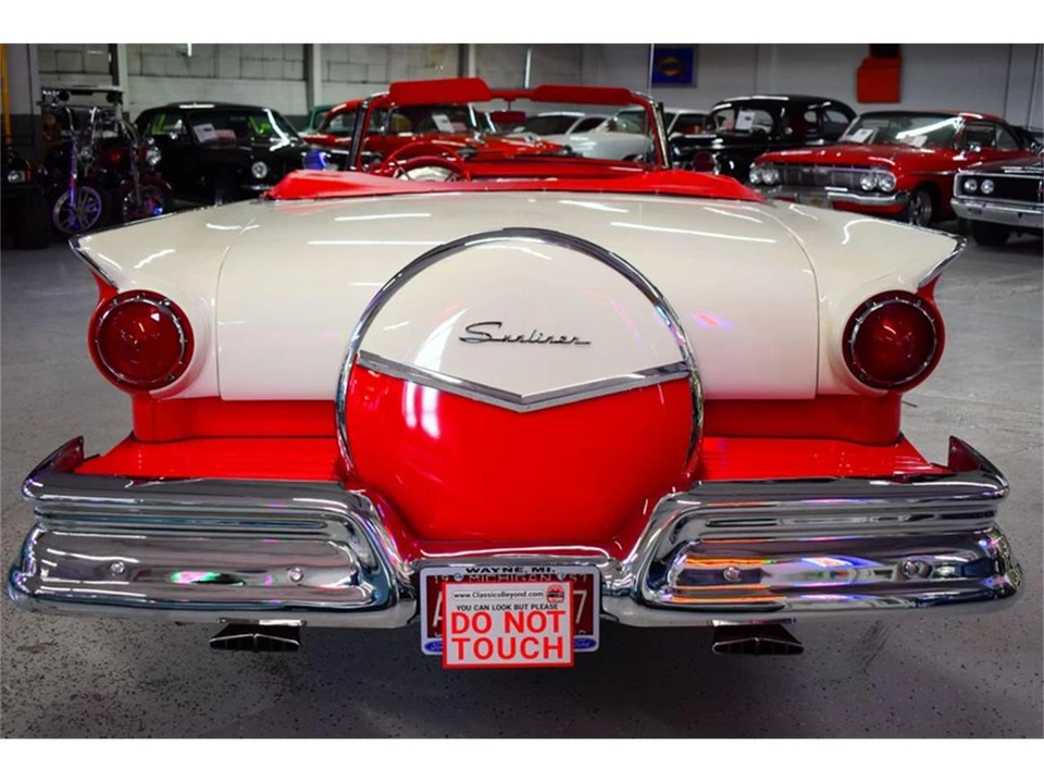 1957 Ford Fairlane 2nd Gen - Image 11 of 31