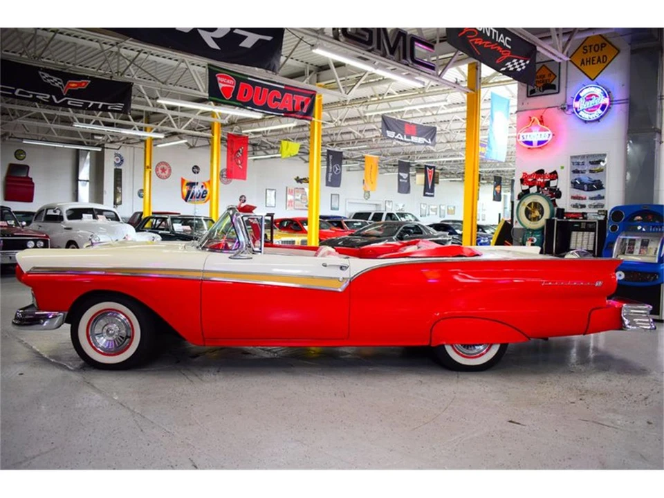 1957 Ford Fairlane 2nd Gen - Image 17 of 31