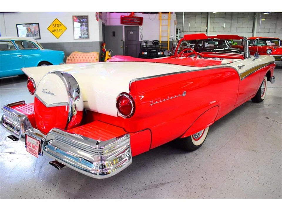 1957 Ford Fairlane 2nd Gen - Image 9 of 31
