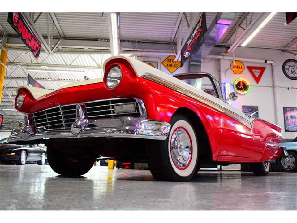 1957 Ford Fairlane 2nd Gen - Image 24 of 31