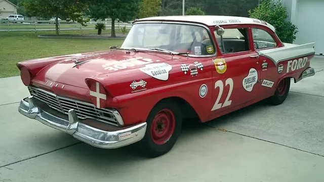 1957 Ford Fairlane Fireball Roberts