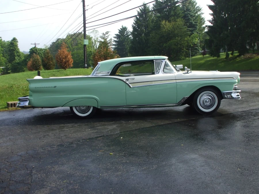 1957 Ford Fairlane 2nd Gen - Image 2 of 8
