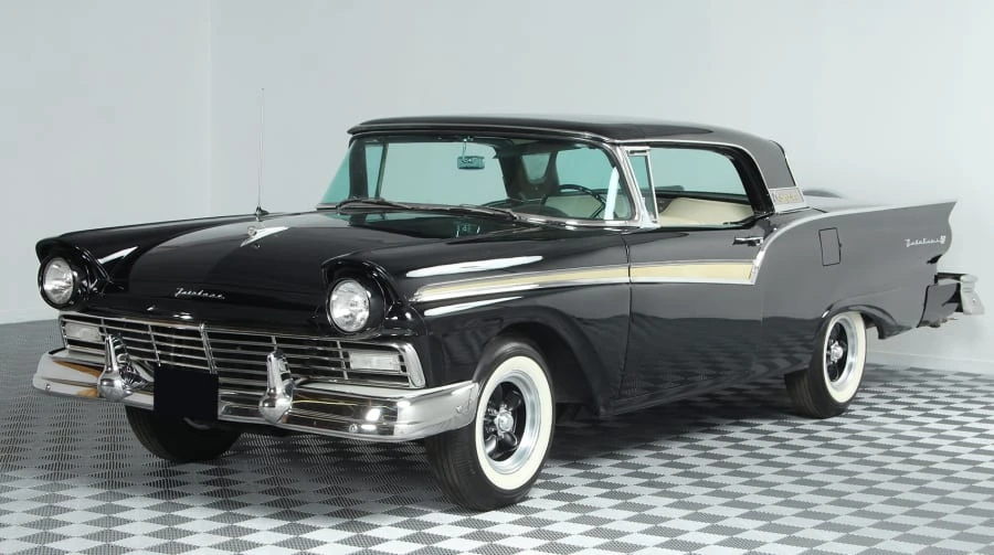 1957 Ford Fairlane 2nd Gen - Image 11 of 12