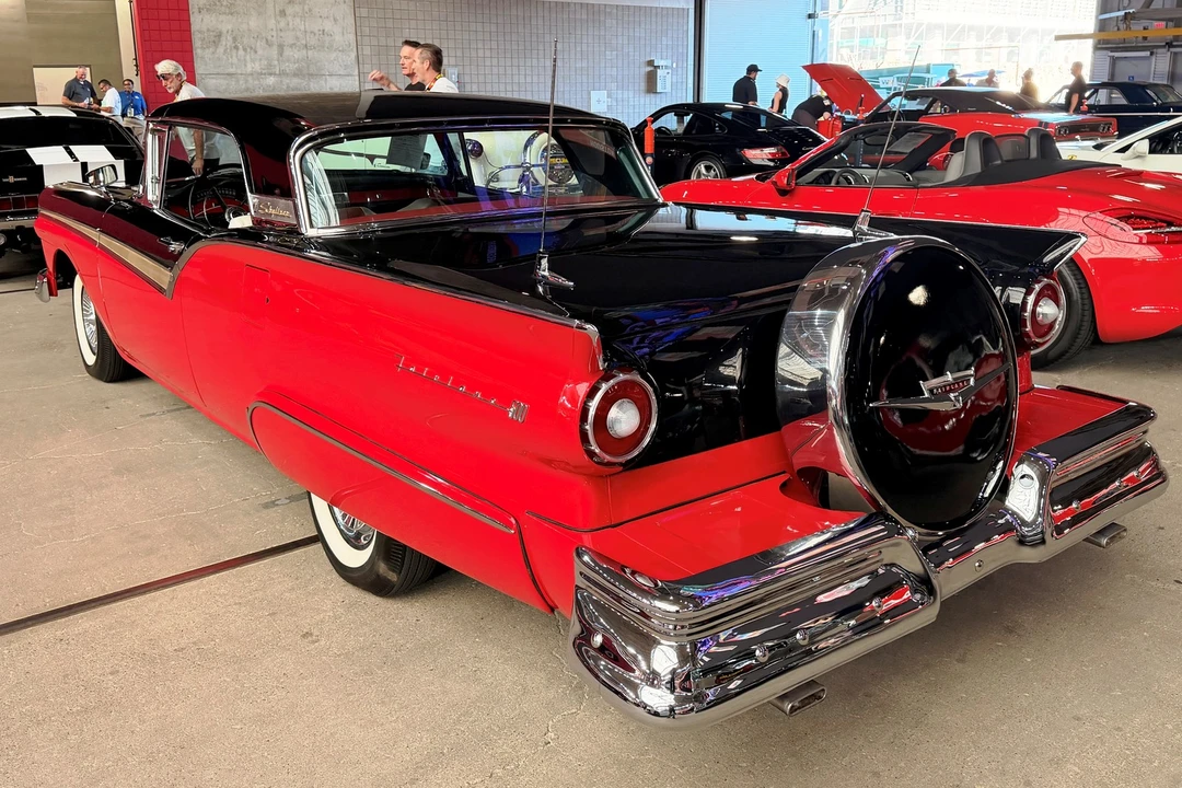 1957 Ford Fairlane 2nd Gen - Image 6 of 19