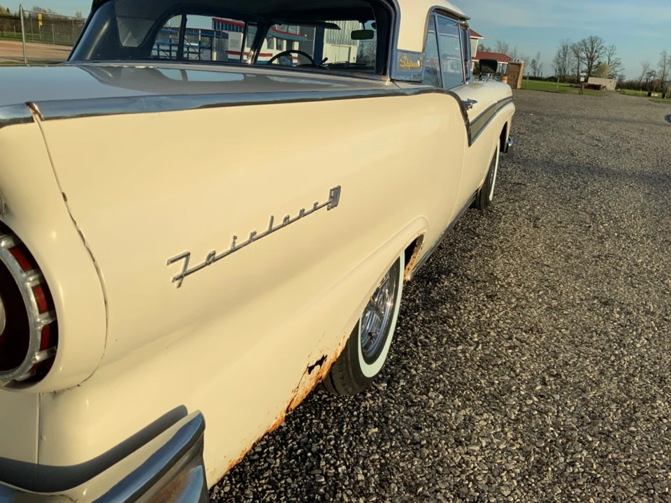 1957 Ford Fairlane 2nd Gen - Image 29 of 31