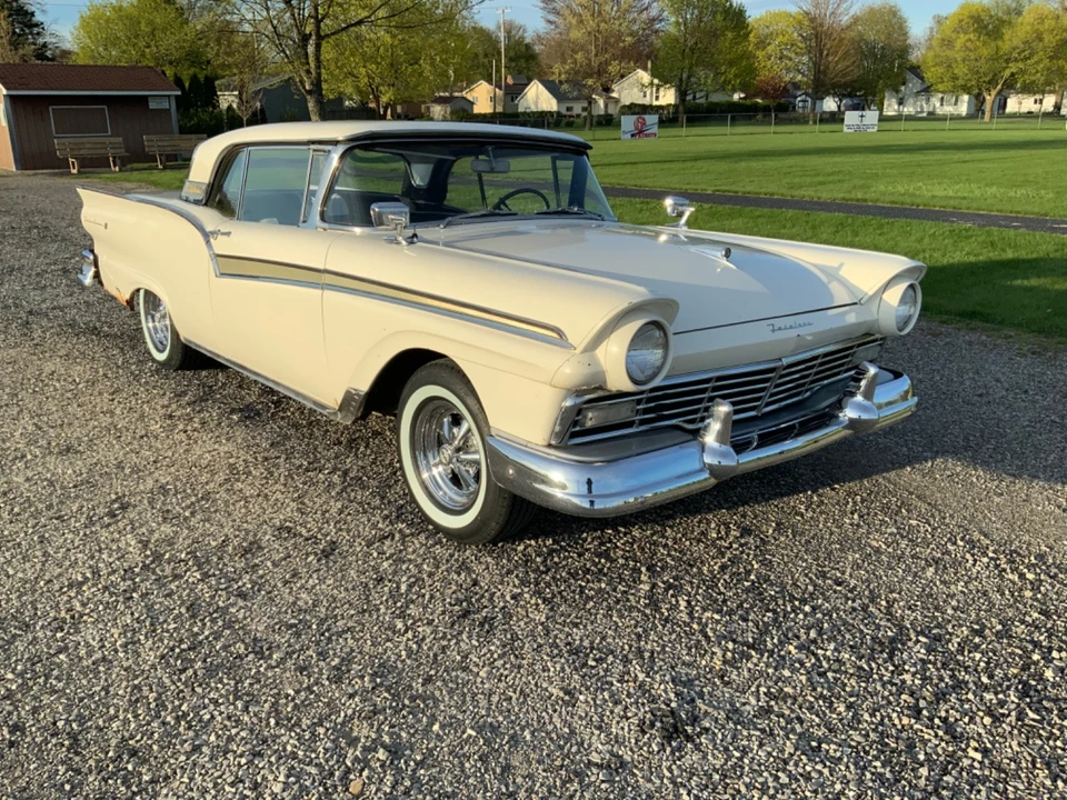 1957 Ford Fairlane 2nd Gen - Image 3 of 31