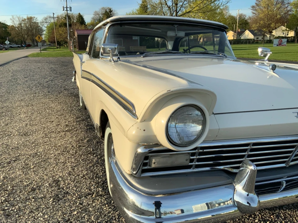 1957 Ford Fairlane 2nd Gen - Image 24 of 31