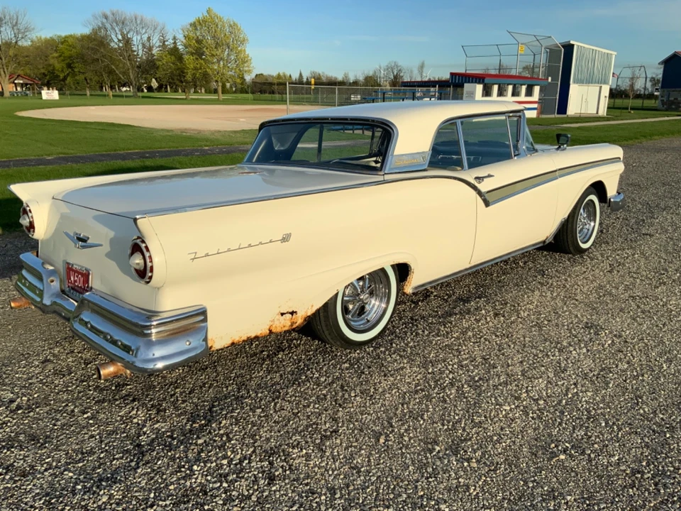 1957 Ford Fairlane 2nd Gen - Image 8 of 31