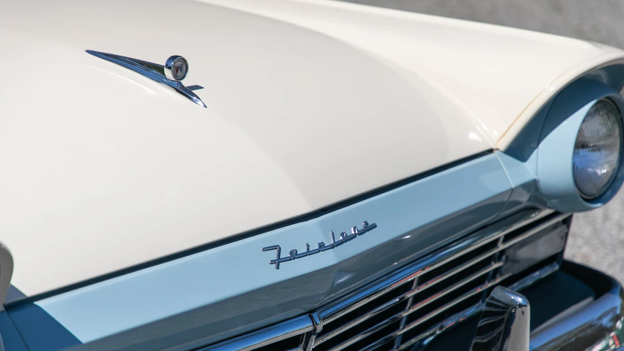 1957 Ford Fairlane 2nd Gen - Image 9 of 13