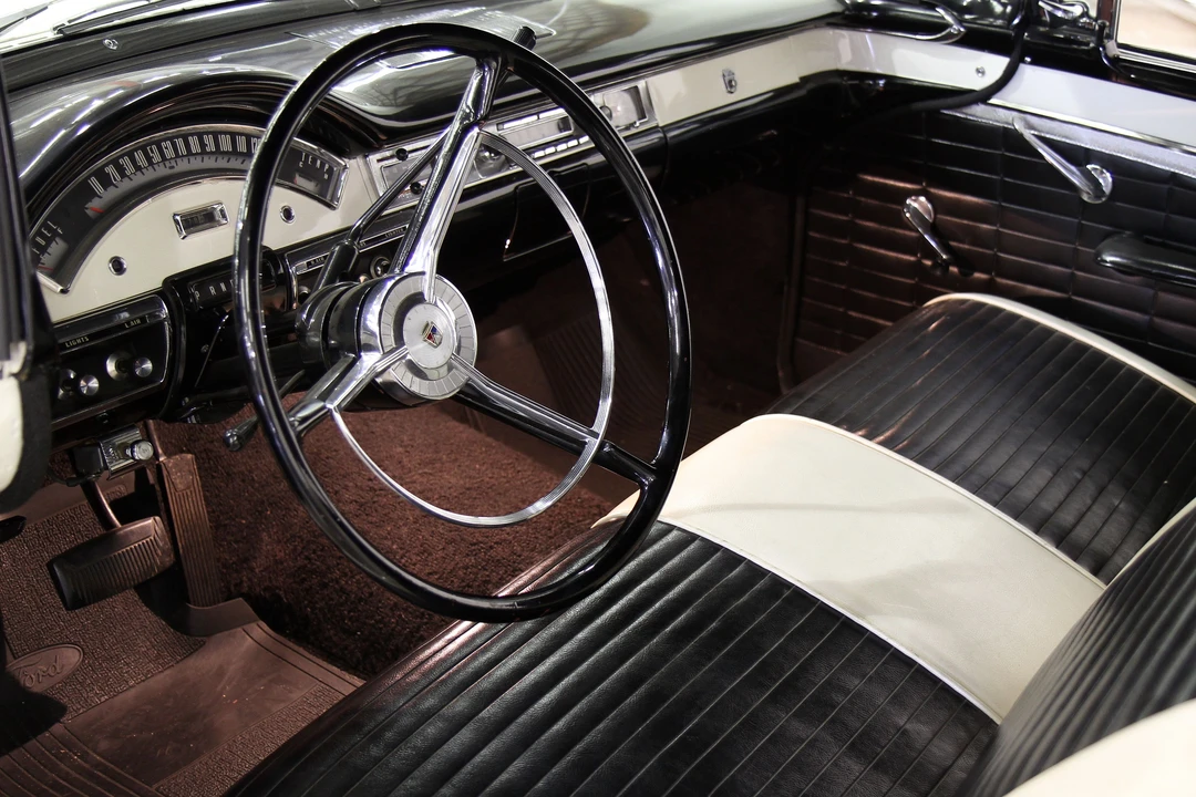 1957 Ford Fairlane 2nd Gen - Image 2 of 3